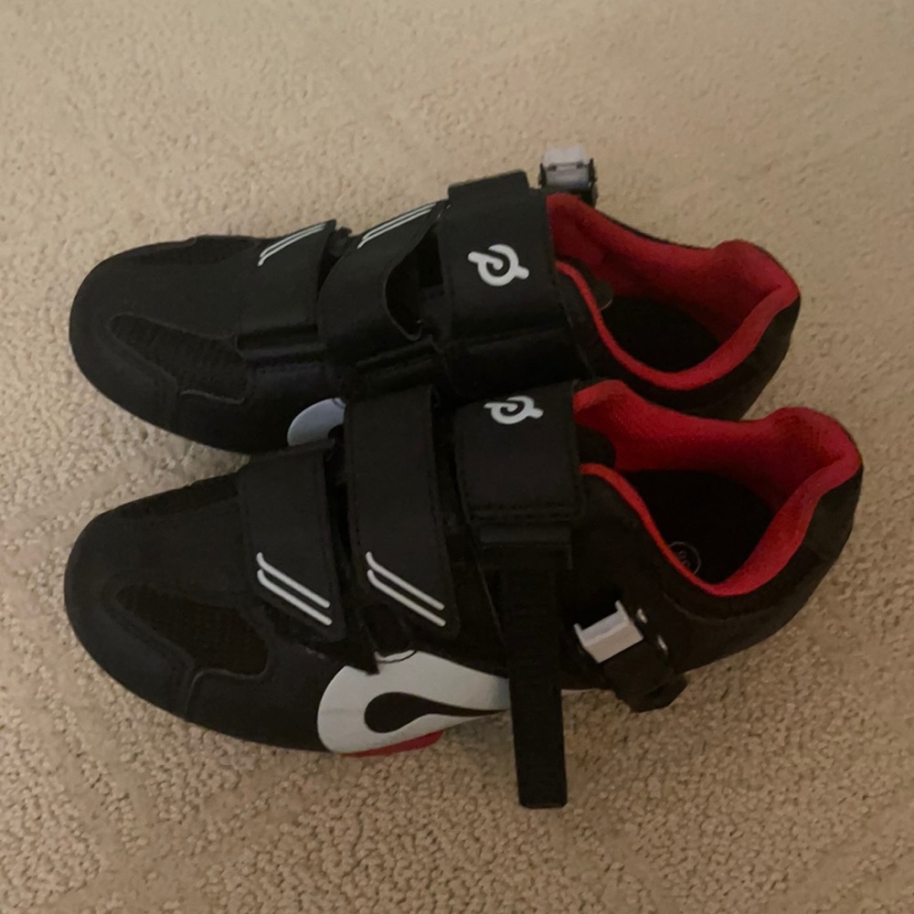 Peloton bike shoes like new size 36